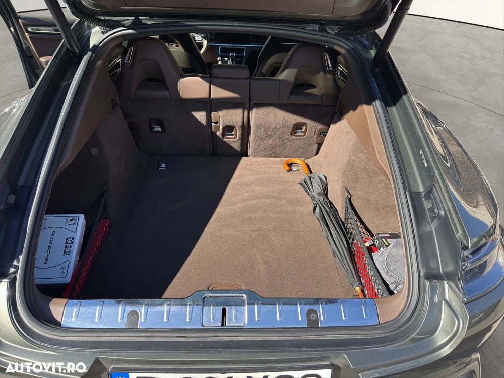 Porsche Panamera 4 Platinum Edition - 20