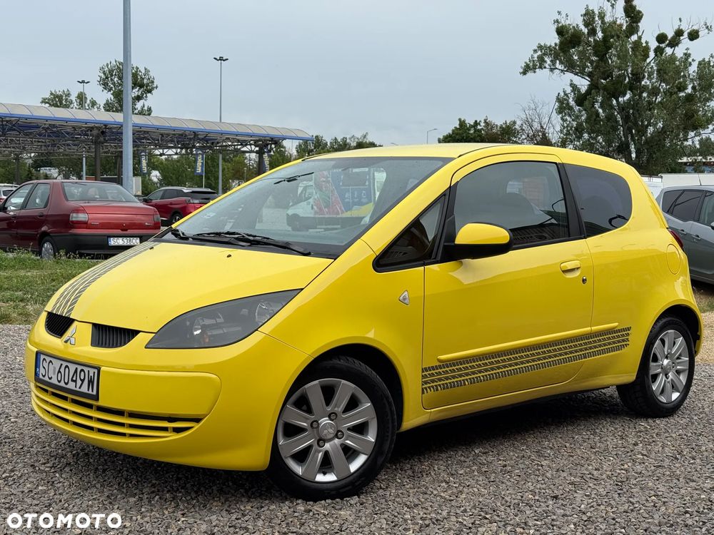 Mitsubishi Colt - 15