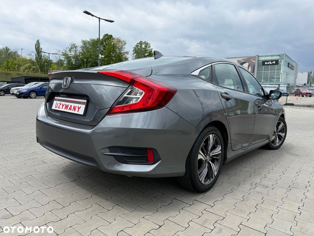 Honda Civic 1.5 T Executive CVT - 8