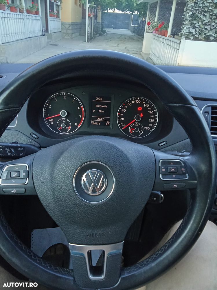 Volkswagen Jetta 1.2 TSI Life - 6