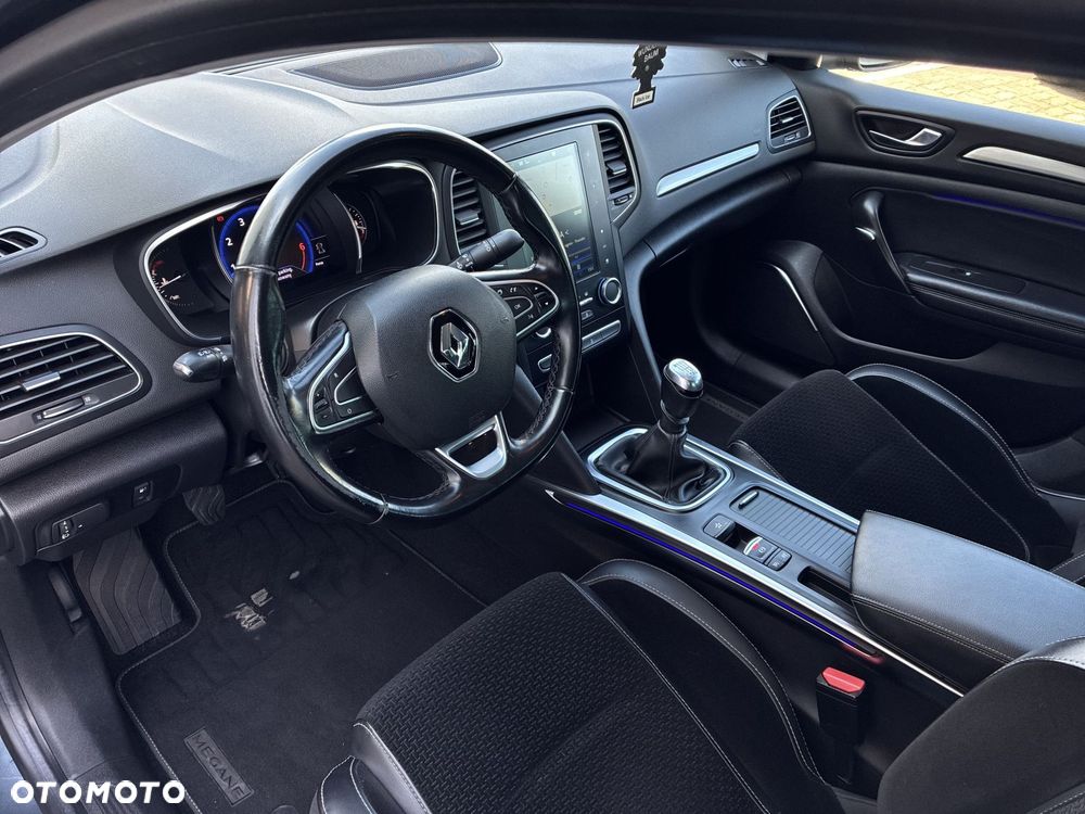 Renault Megane 1.3 TCe FAP Intens - 10