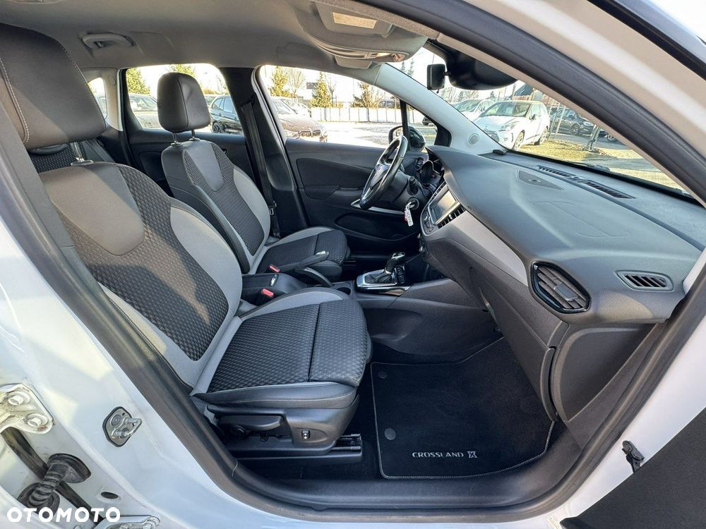 Opel Crossland X - 21