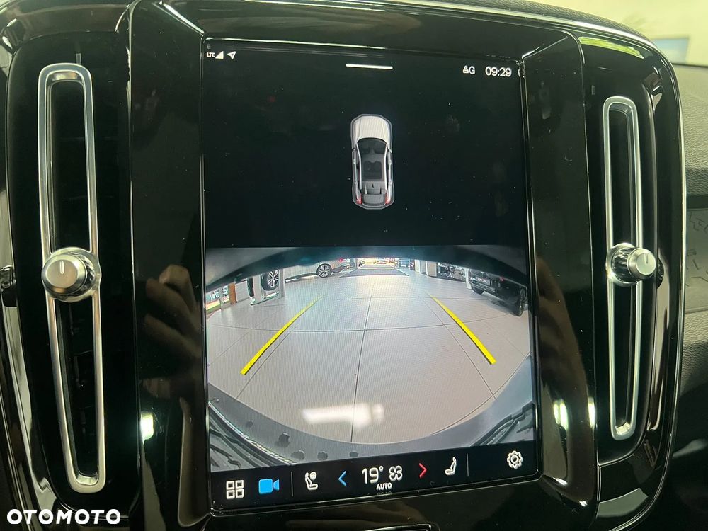 Volvo C40 Recharge Extended Range Plus - 34