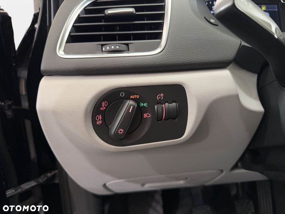 Audi Q3 - 23