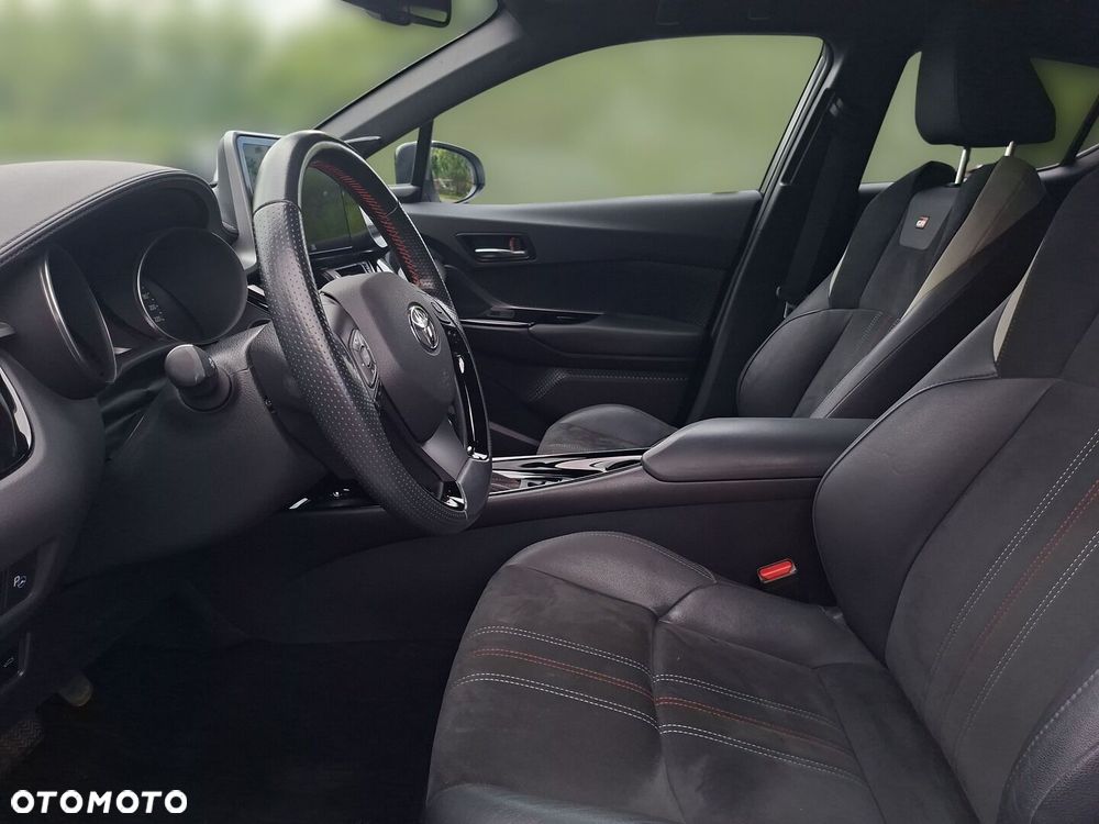 Toyota C-HR 2.0 Hybrid GR Sport - 13