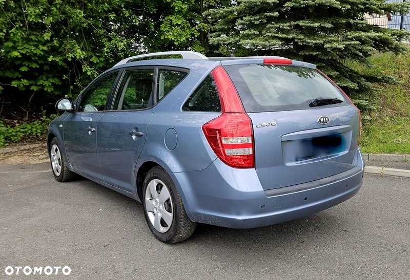 Kia Ceed Cee'd 1.6 Comfort - 9