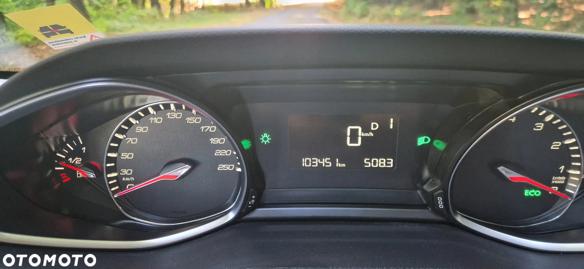 Peugeot 308 1.2 PureTech Allure S&S - 6