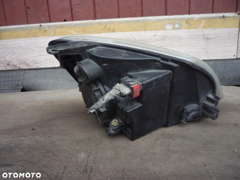 PEUGEOT PARTNER I LIFT LAMPA PRZEDNIA LEWA LUB PRAWA - 6