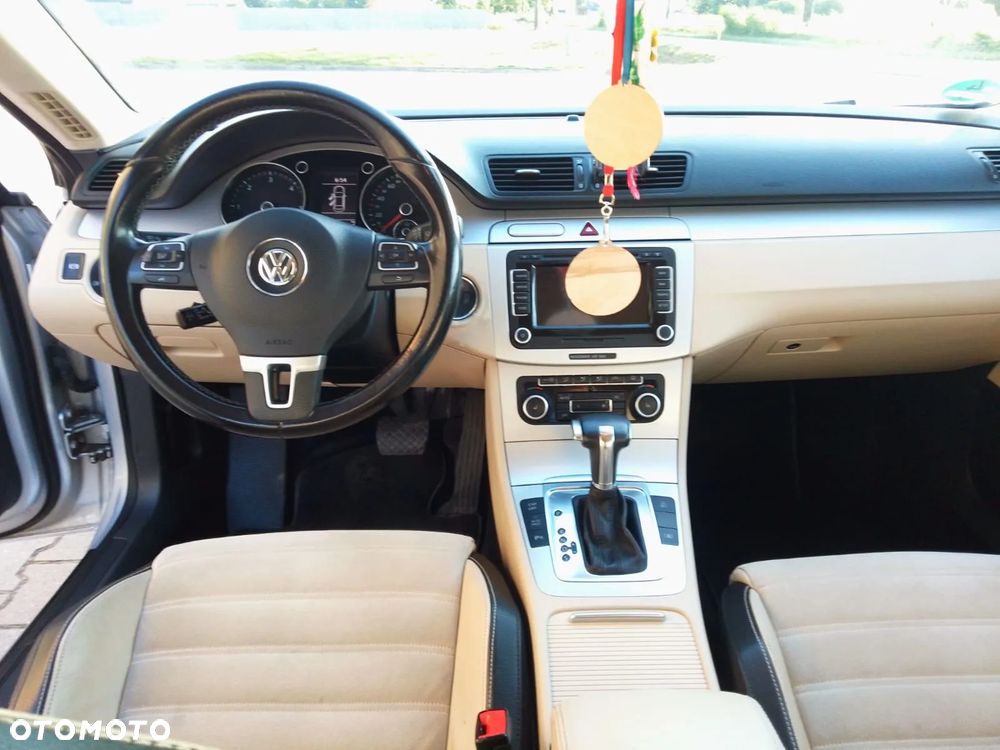 Volkswagen CC - 9