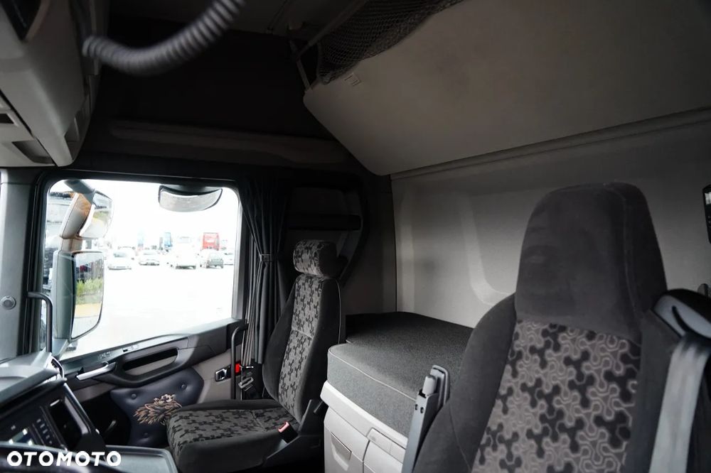 Scania R 450 / HYDRAULIKA / RETARDER / KLIMA POSTOJOWA / PO ZŁOTYM KONTRAKCIE / 2 ZBIORNIKI PALIWA - 24