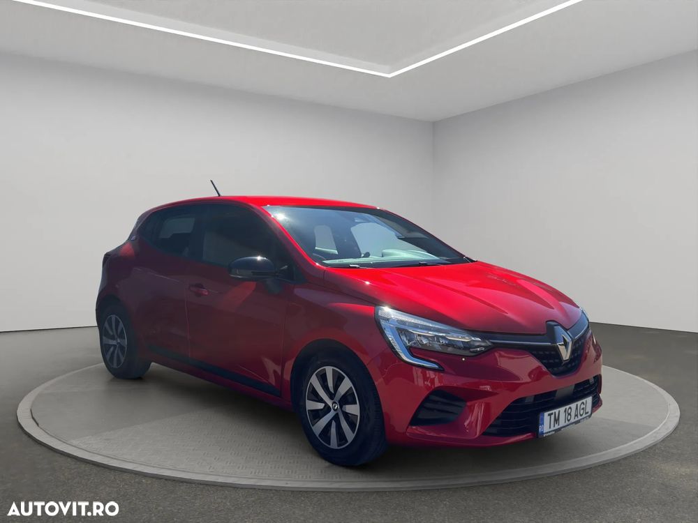 Renault Clio - 8