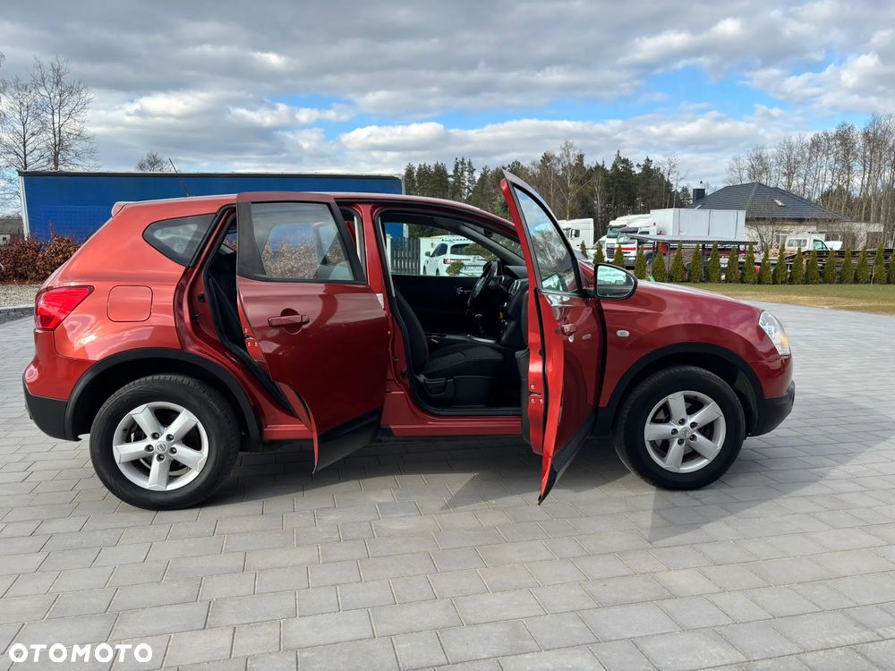 Nissan Qashqai 1.6 visia - 26