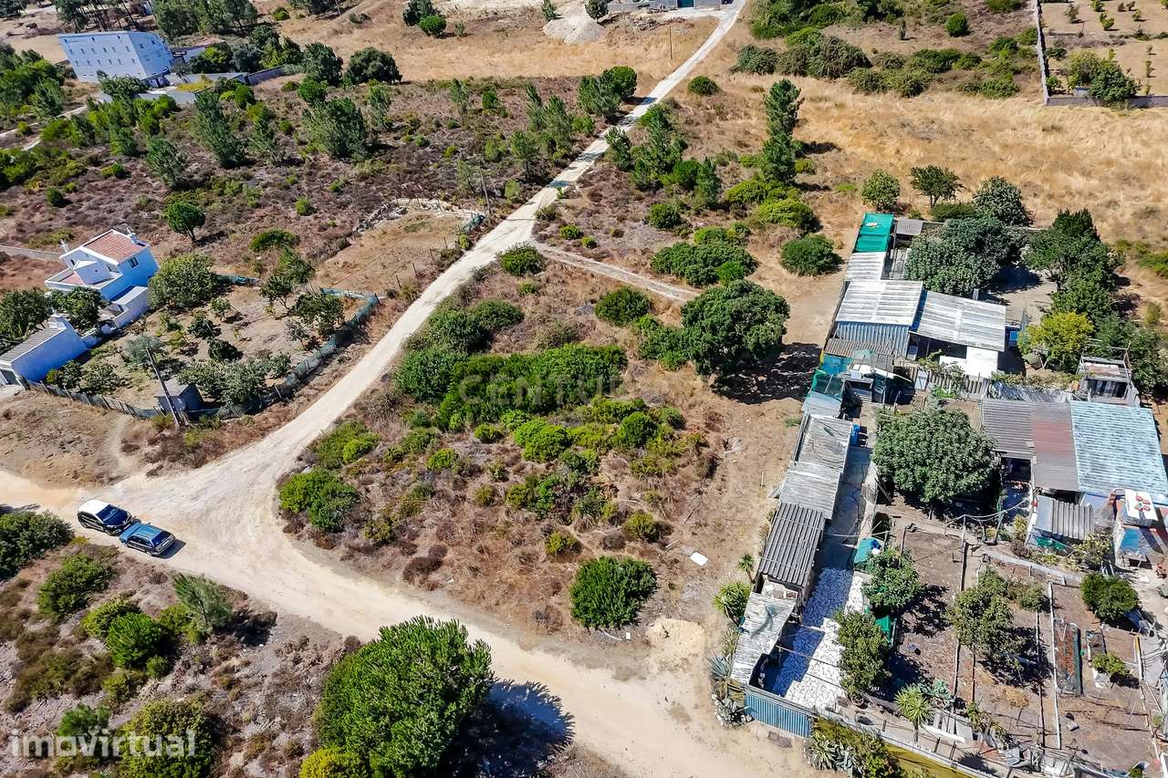 Terreno Urbano- Foros da Catrapona - Grande imagem: 2/26