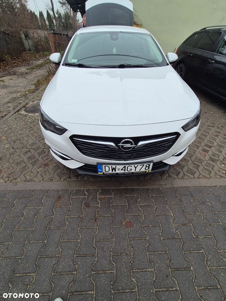 Opel Insignia - 16