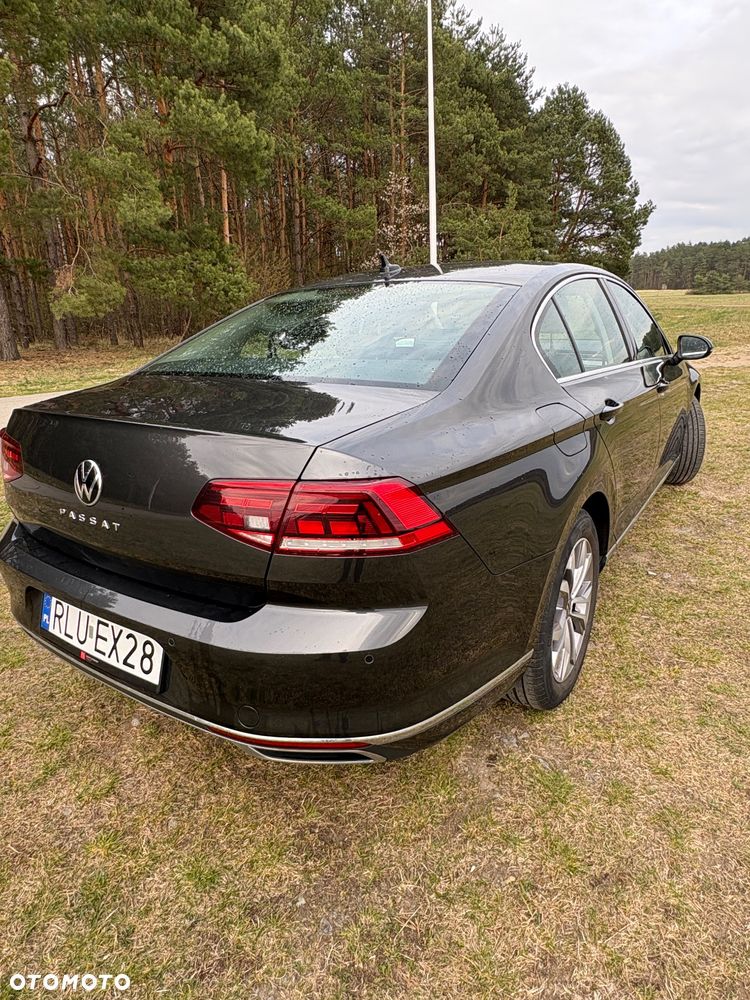 Volkswagen Passat 2.0 TSI Elegance DSG - 5