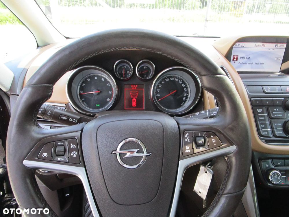 Opel Zafira Tourer 1.4 Turbo Innovation - 31