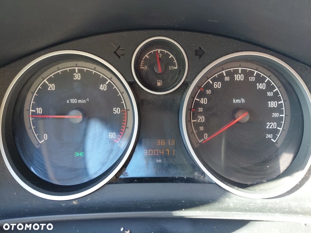 Opel Astra 1.7 CDTI Cosmo - 5
