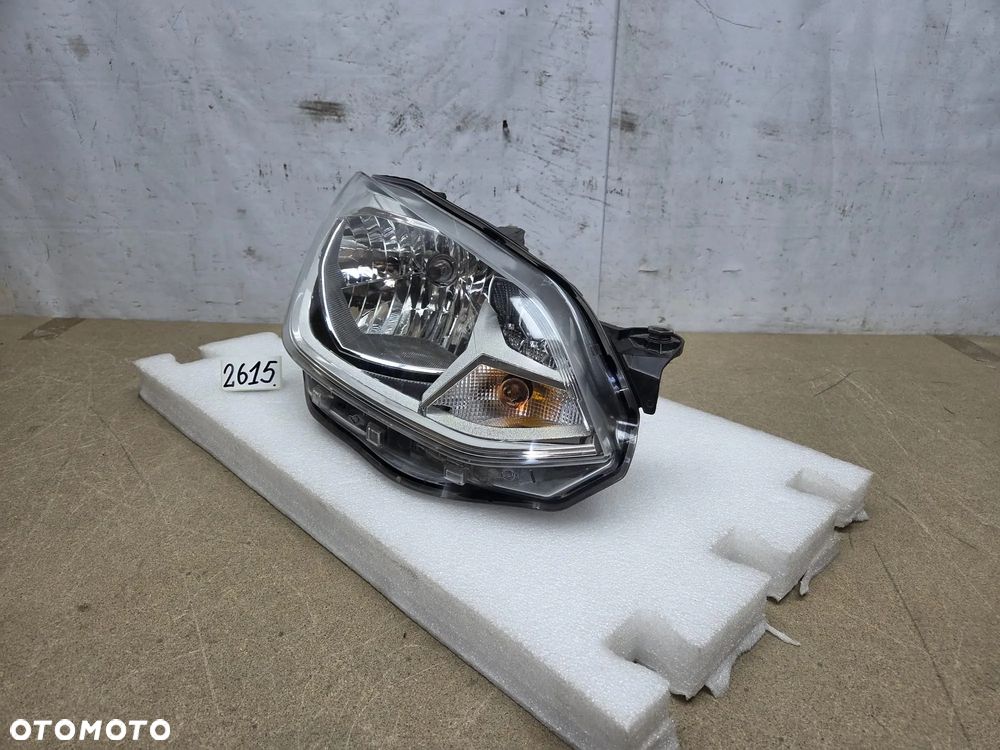 Volkswagen UP  lift 16-23r  1S1941016AA lampa prawy przód przednia - 2