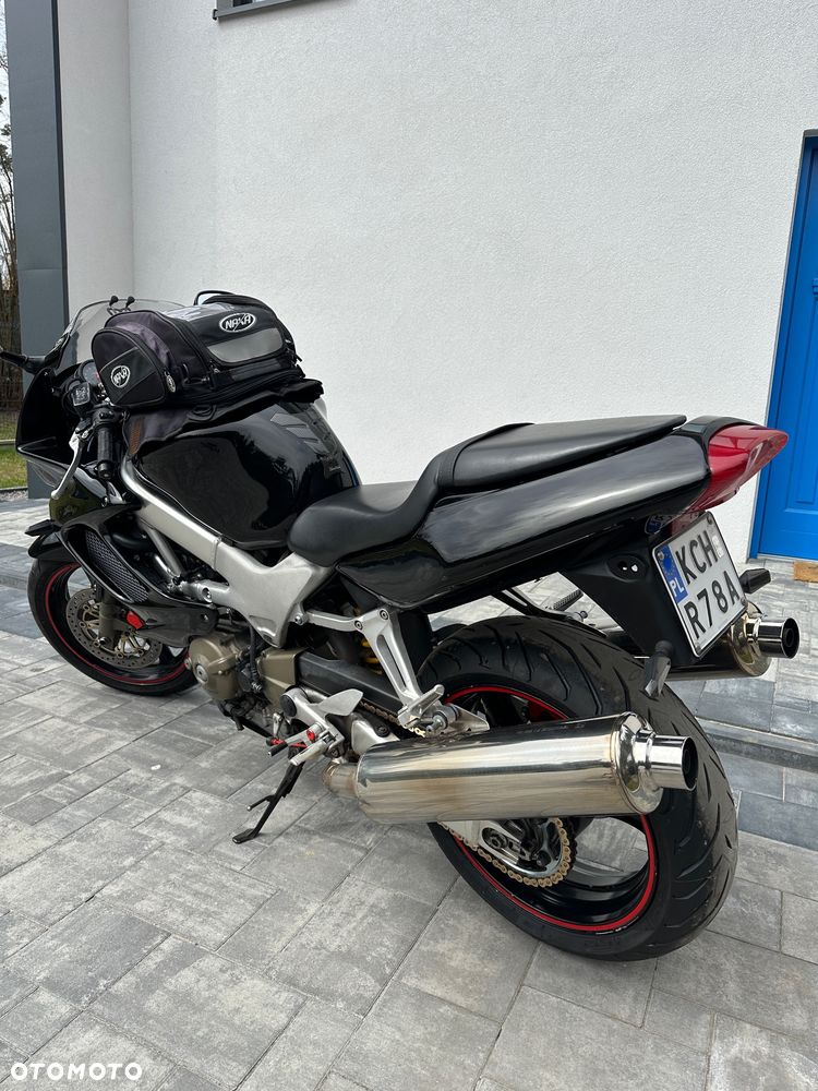 Honda VTR - 12