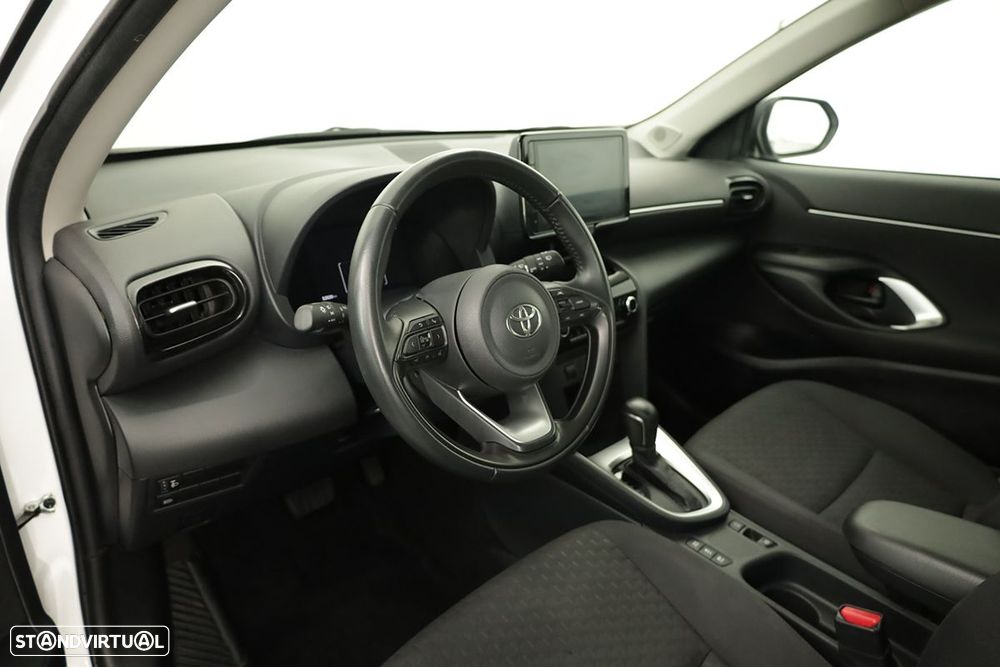 Toyota Yaris Cross 1.5 HDF Comfort — fotografia 7