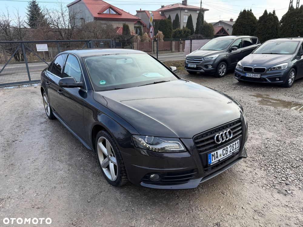 Audi A4 Limousine - 3