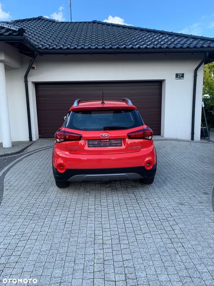Hyundai i20 blue 1.0 T-GDI Active DCT Trend - 17