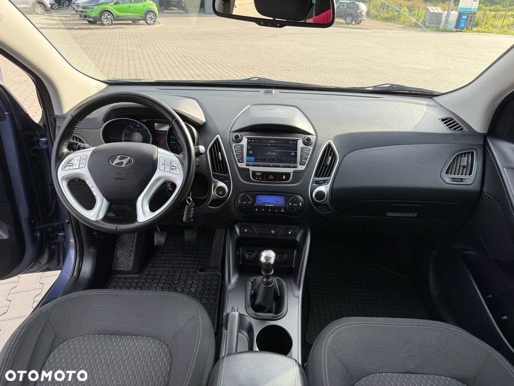 Hyundai ix35 blue 1.6 2WD Finale Gold - 22