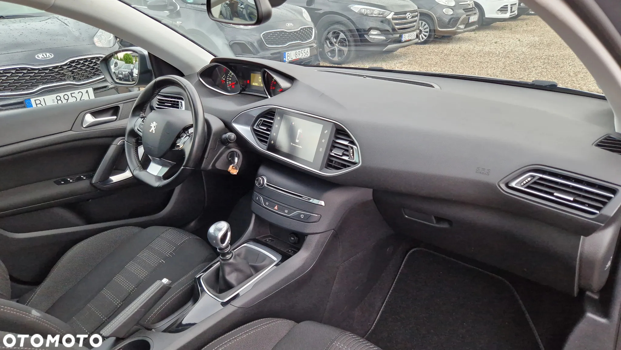 Peugeot 308 SW 1.6 BlueHDi Allure S&S - 15