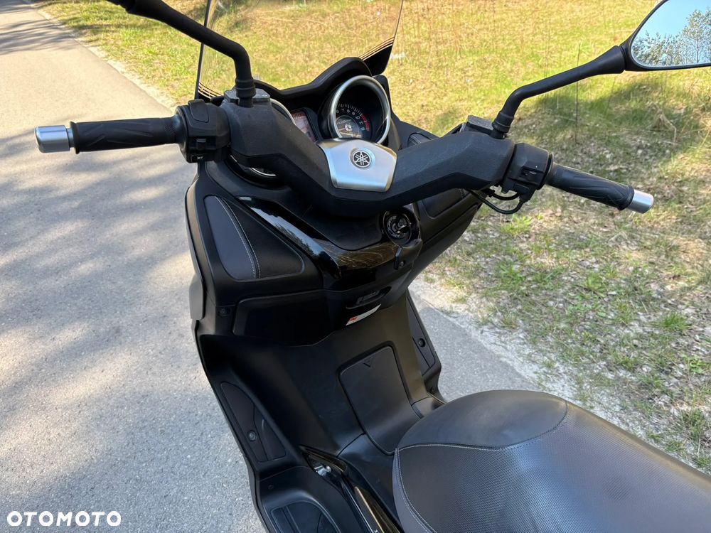Yamaha X-max - 9