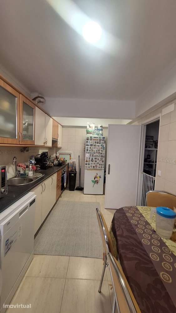 Apartamento T3 em Algés, pronto a habitar - Grande imagem: 2/27