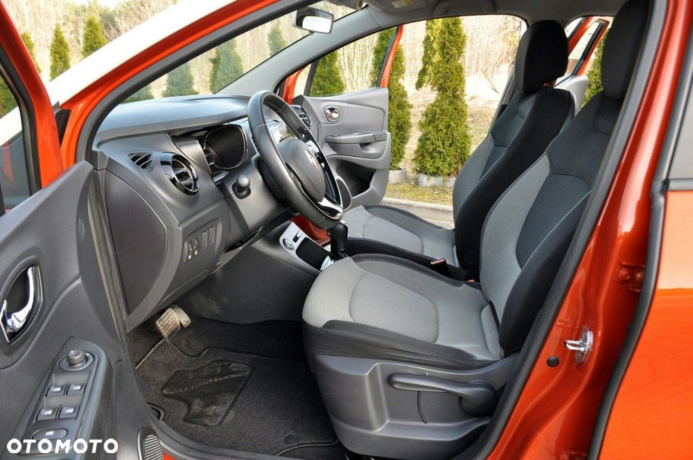 Renault Captur - 22