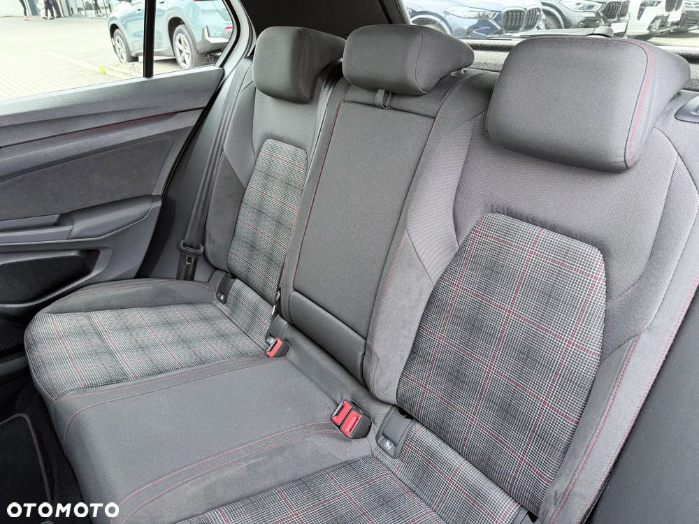 Volkswagen Golf 2.0 TSI OPF DSG GTI - 31