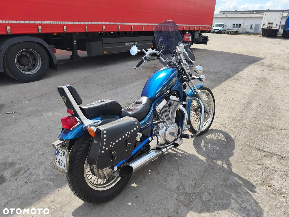 Suzuki VS - 2