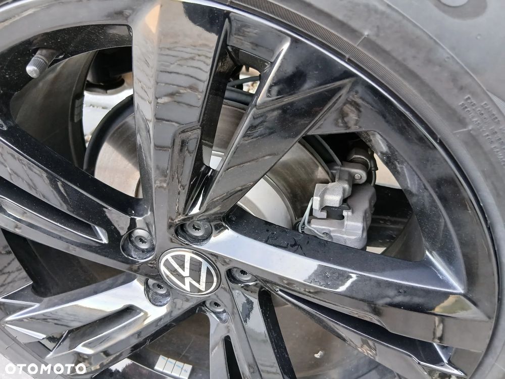 Volkswagen Tiguan - 22