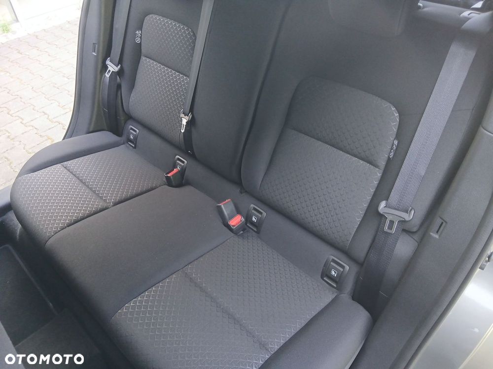 Nissan Juke 1.6 Hybrid Acenta AMT - 28
