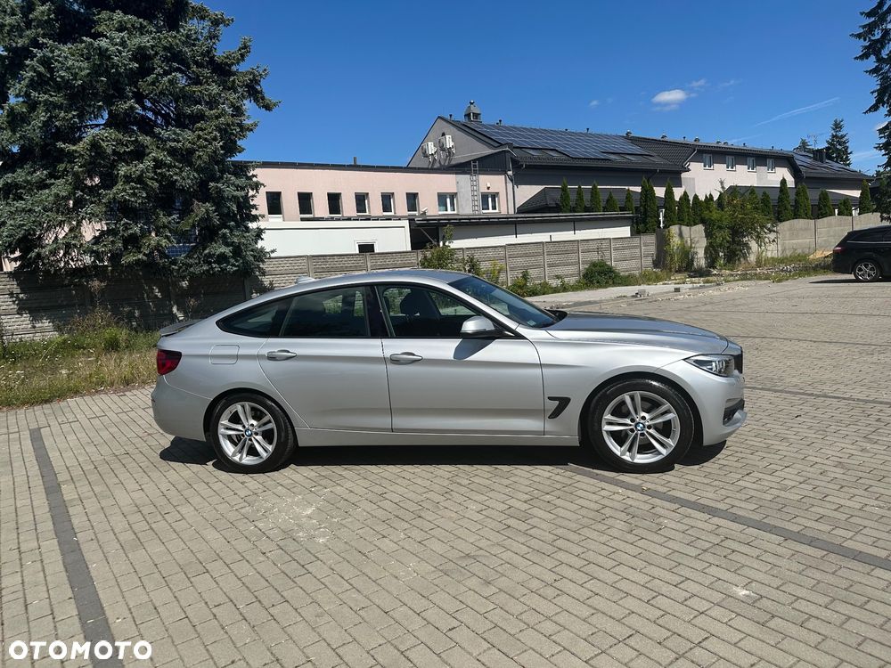 BMW Seria 3 320d xDrive - 8