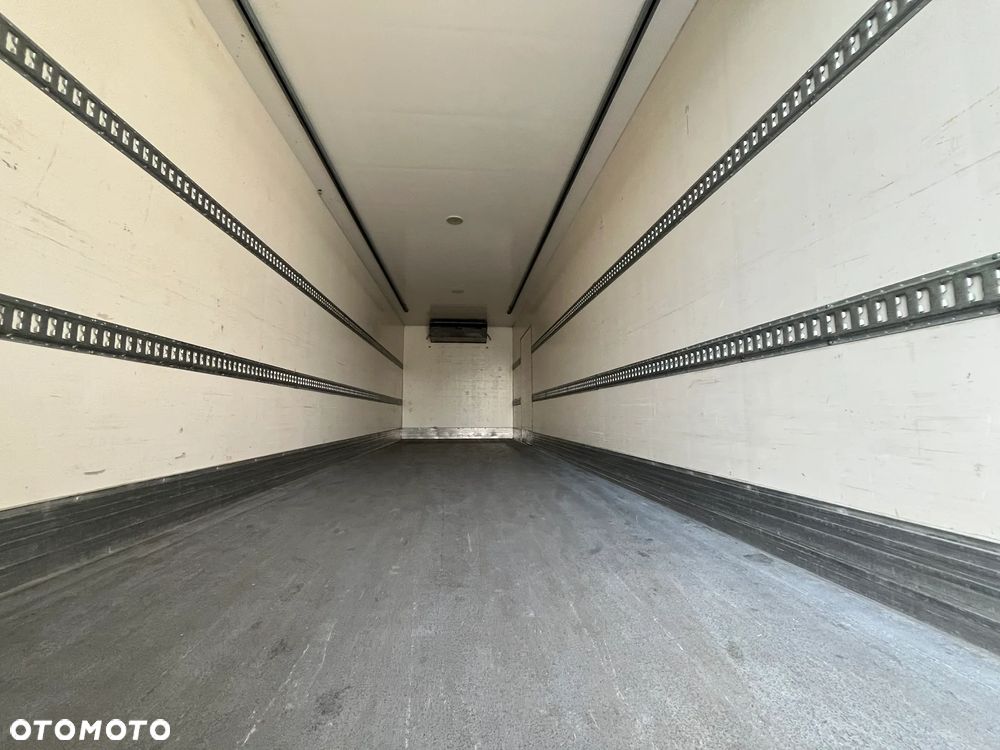 DAF DAF CF 370 / CHŁODNIA-THERMO KING T-800R / 6x2 / CHEREAU 22ep - 9,1m / 2017/ ZADBANY/ AUTOMAT / EURO 6 - 27
