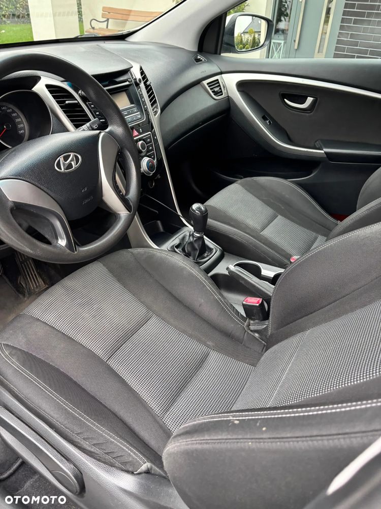 Hyundai i30 - 12