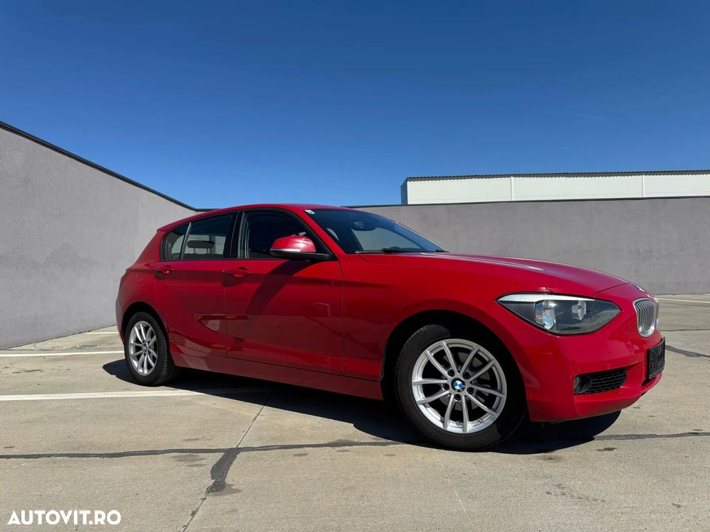 BMW Seria 1 116i Sport Line - 2