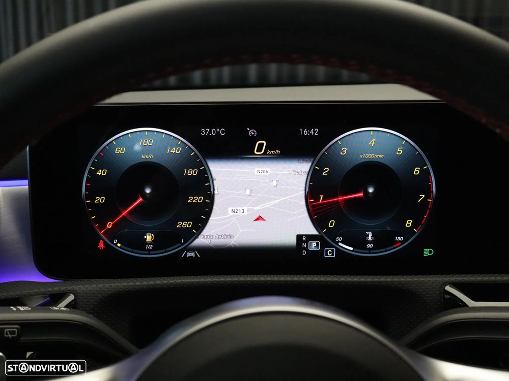 Mercedes-Benz A 180 7G-DCT AMG Line - 26