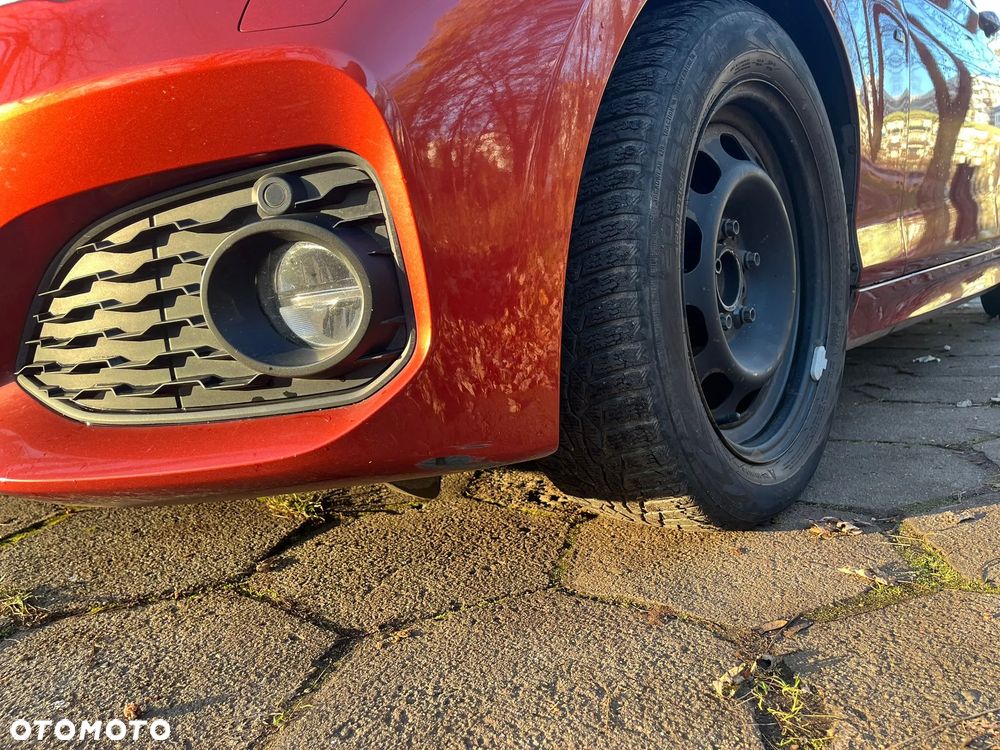 BMW Seria 1 118i Sport Line Shadow - 7