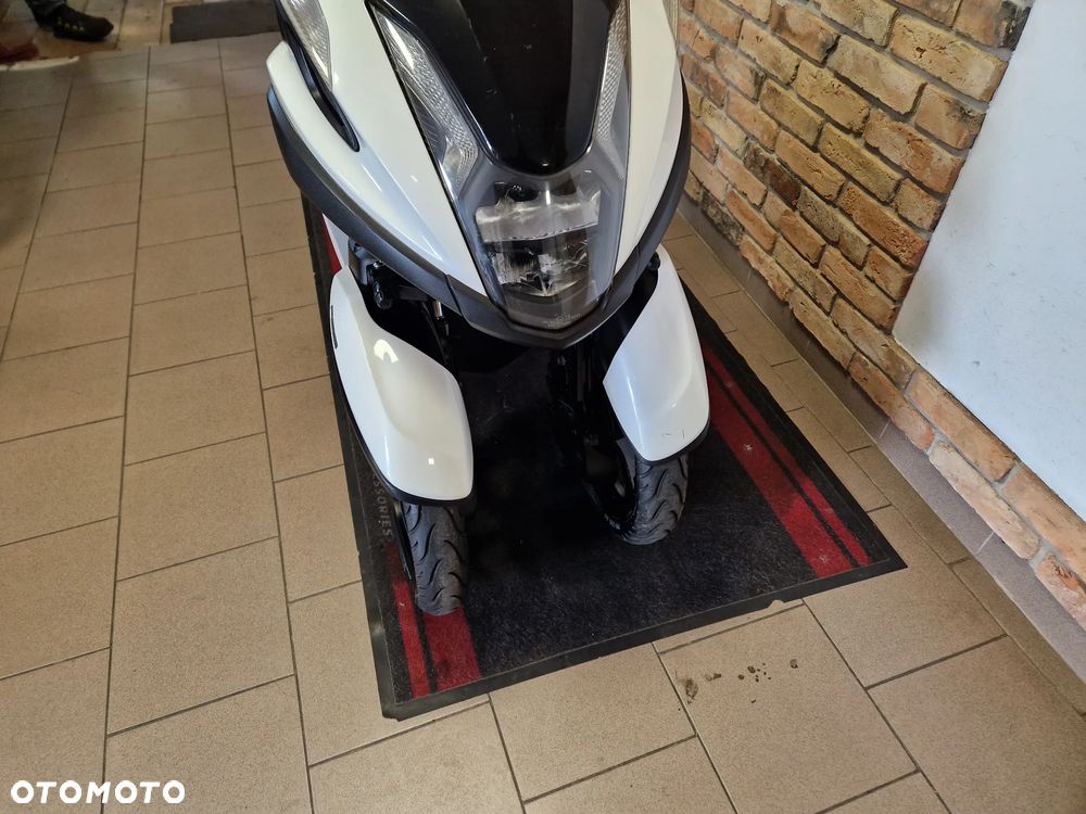 Yamaha Tricity - 22