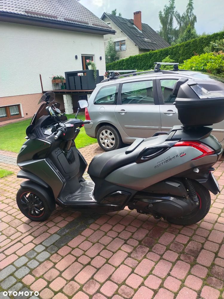Peugeot Metropolis - 3
