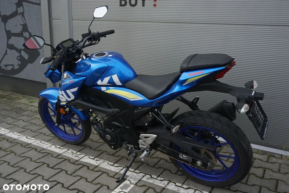 Suzuki GSX - 4