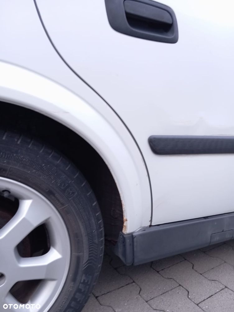 Opel Astra - 15