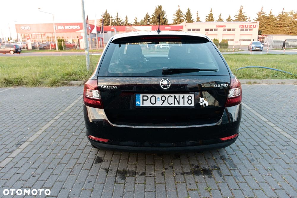Skoda RAPID 1.6 TDI DPF Ambition - 5