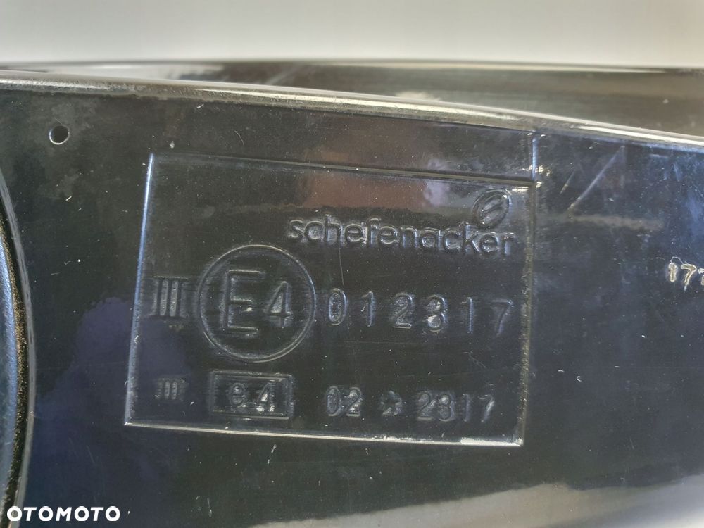 PRAWE LUSTERKO SsangYong Actyon 05-17r _ PASAŻERA europa 5 pin - 2