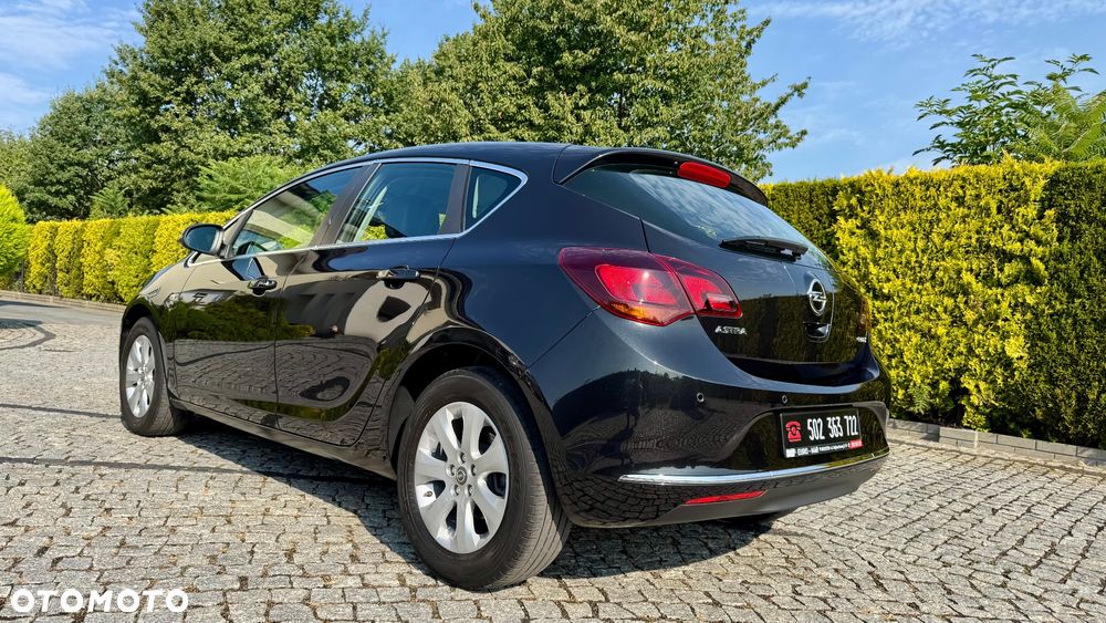 Opel Astra - 20