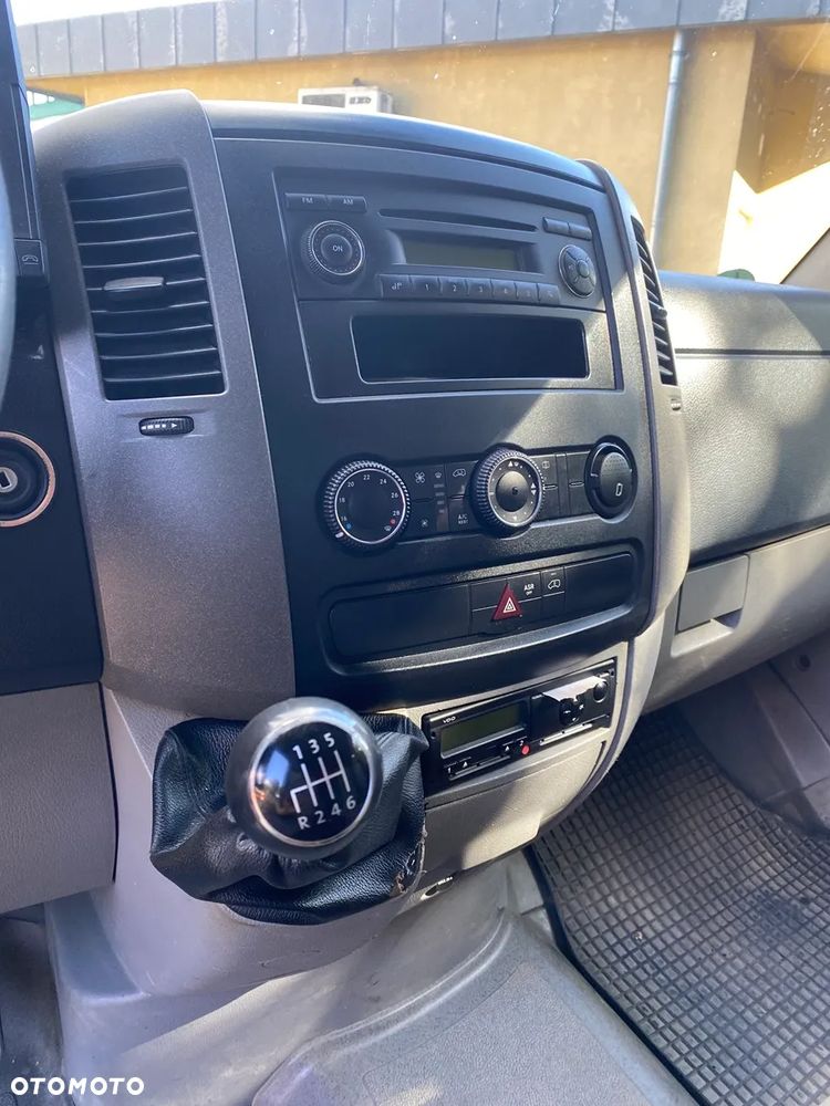 Volkswagen Crafter 2.0 Tdi 140KM Klima Doka 7 osobowa 2.8m skrzynia 2012/2013 Zadbany - 6
