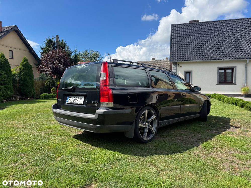 Volvo V70 - 4